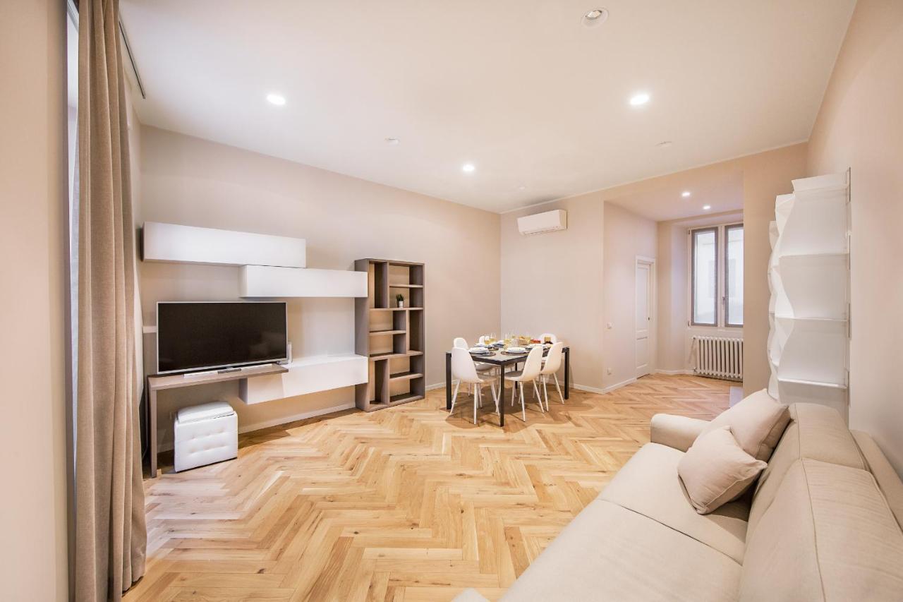 Il Lago Apartments By Wonderful Italy 살로 외부 사진