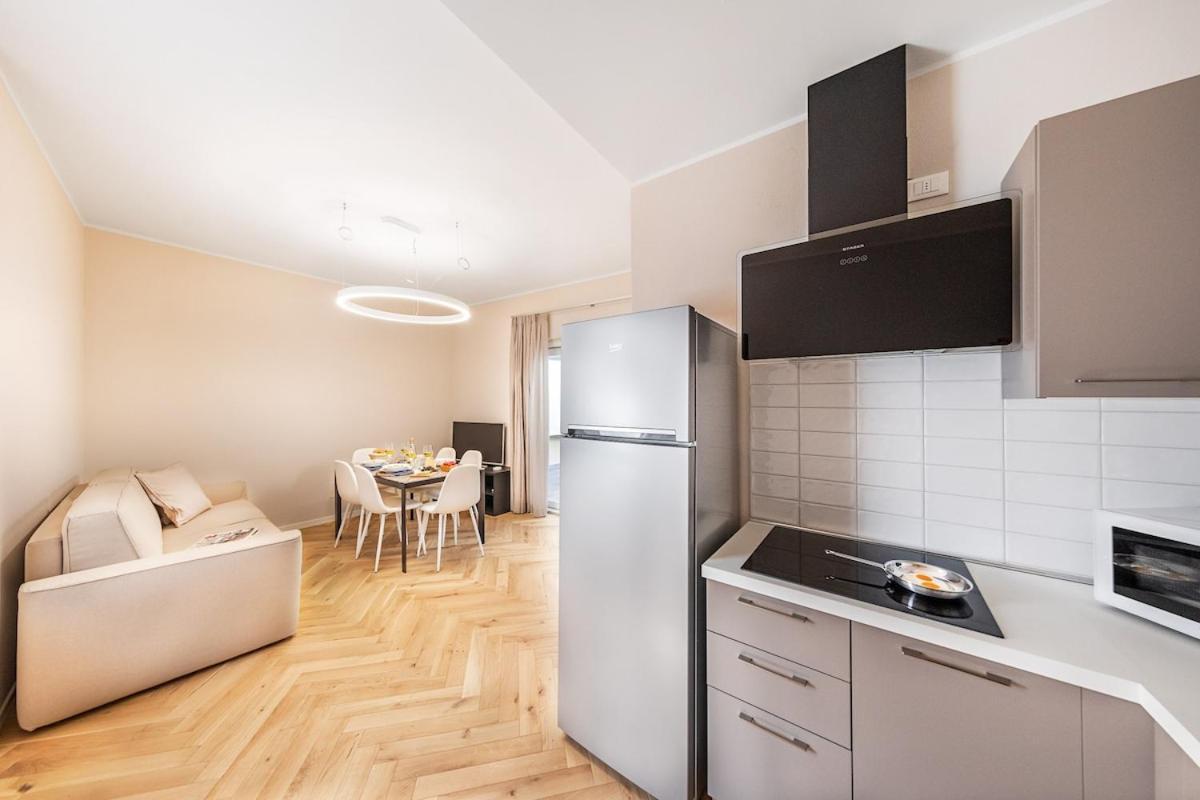 Il Lago Apartments By Wonderful Italy 살로 외부 사진